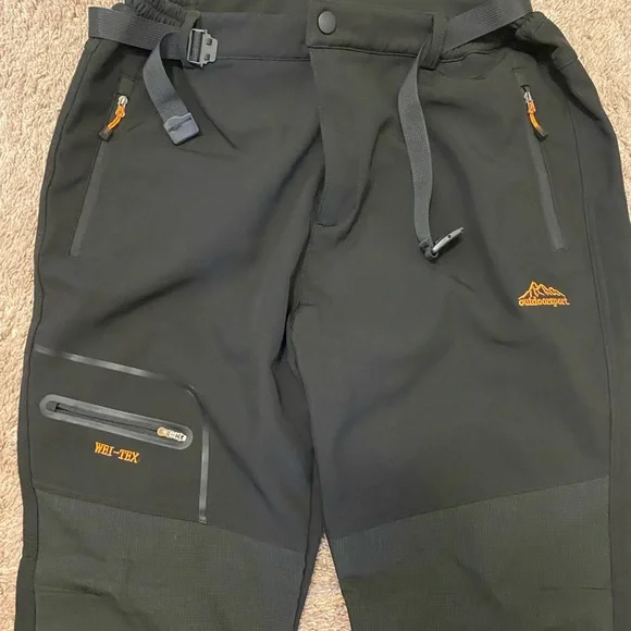 🛑SOLD🛑SOLD🛑WEI TEK TACTICAL/SKI Durable Black Cargo Pants w/Adjustable Waistband - Picture 3 of 15